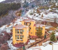 Muses Apartments - B&B Pisoderi