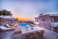 B&B Hersonissos - Aloni 3 bedroom Sea View Villa with private pool - Bed and Breakfast Hersonissos