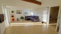 Schöne Wohnung mit Blick ins Grüne Messenah Exhibition apartment - B&B Sehnde