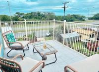 The Luv Shack at the Beach - B&B
