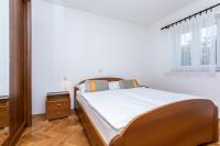 Apartment mit Balkon