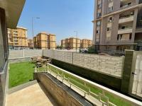 Lovely 3 bedroom ground floor flat. Private garden - B&B