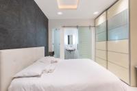 BLUEMARINE Suite-Hosted by Sweetstay - Chambres d’hôtes