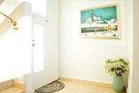 Flowers Premium Apartments & Rooms - Bed and Breakfast Zagreb