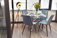 B&B Kent - The Copperfield Apartment - Broadstairs Central - By Goldex Coastal Breaks - Bed and Breakfast Kent