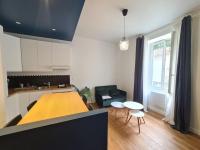 B&B Grenoble - Le Papin Fibre Gare Tram - Bed and Breakfast Grenoble