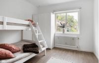 Cheerful Three room villa at Strömstad City Center