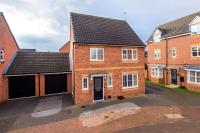 3 Bedroom! 3 Toilets! Contractors and Groups! Free Parking! Driveway! NEW BUILD HOUSE! - Chambres d'hôtes Burton upon Trent