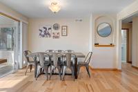 Unique 4 Season Porch 6 Queen Beds HUGE Space - Ferienwohnung Rapid City