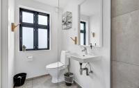 Large Quadruple Room with Terrace and Private Bathroom