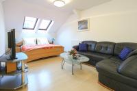 Apartment mit Terrasse