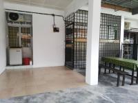 D'Haja 17 KLIA SEPANG with 2 Airconds & Wi-Fi - Bed and Breakfast Banting
