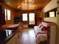 Appartement cosy pour 4 pers avec terrasse, proche commerces et télécabine à Morillon - FR-1-642-43 - Bed and Breakfast