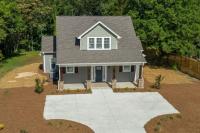 Relax, Rewind, Repeat - New Country Cottage - B&B High Point