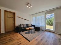 Tarbey 39 Toplage an der Bergbahn Moderne Ferienwohnung mit grosser Panoramaterrasse - B&B Leukerbad