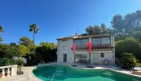 LA BASTIDE DE CHARME - B&B