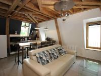 Apartment (4 Adults)