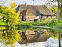 Ferienwohnung mit Luxusbad, Terrasse Ostseenähe - Bed and Breakfast Gremersdorf