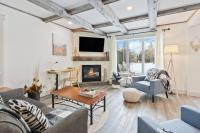 Four Peaks - Unit 40B - B&B Collingwood