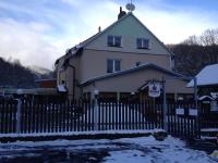 B&B Ostrov - Penzion54 & Restaurace - Bed and Breakfast Ostrov