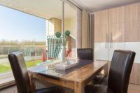 Strandhochhaus 5 - B&B