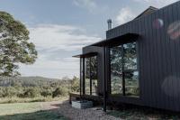 Crumpet - Two Bedroom Off-Grid WanderPod
