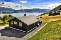 Three-Bedroom Cottage I