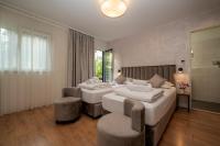 Deluxe Double or Twin Room with Balcony