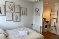 B&B Lorient - 30m2 Vie Indépendant centre ville Lorient - Bed and Breakfast Lorient