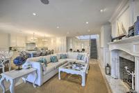 Shelter Island Retreat with Outdoor Pool! - B&B