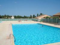 Maison avec Cour, Piscine Sécurisée, Climatisation, 3 Chambres, Proche Plage, 8 Personnes - FR-1-701-33 - Chambres d'hôtes Vendres