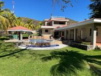 Beach On The Rocks - B&B El Zonte