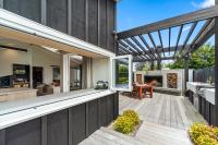 Lavish at the Lake - Ferienwohnung Taupo