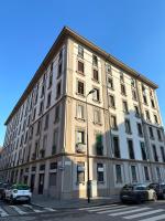 LR Deluxe Apartments - Fondazione Prada - Metro M3 - B&B