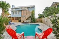 Sand Castle-Pool, Game Rooms, covered outdoor space with tiki bar, 1min walk to beach - Chambres d'hôtes Panama City Beach