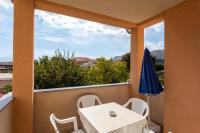 Apartment mit Balkon