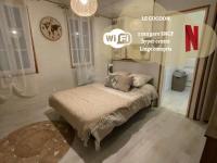 B&B Niort - Le Cocoon - 2mn gare SNCF, hyper centre, WIFI-NETFLIX - Bed and Breakfast Niort