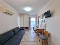 Apartment mit Balkon