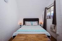 Unique Ocean-front Igloo at Trinity Beach sleeps 2 - B&B Trinity Beach