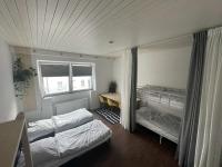 Economy Quadruple Room with Shared Bathroom