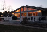 B&B Lambton Shores - Tranquil Bay Lodge, 3 min walk to sand beach - Bed and Breakfast Lambton Shores