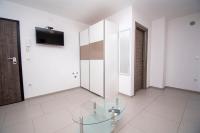Estudio con cama extragrande