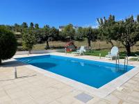 CASA DO ESTÁBULO - Vila Garcia - Trancoso - B&B Carigas