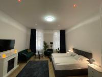 Fullmoon Luxury Apartment - B&B Seghedino