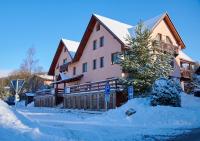 Slunný a vzdušný Apartmán Astra - by Relax Harrachov - B&B Harrachov