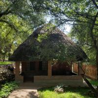 Deluxe Tweepersoonskamer met 1 of 2 Bedden en Uitzicht op het Zwembad