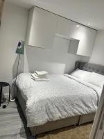 AYOS - B&B