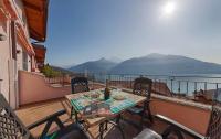 B&B San Siro - 2-Bedroom Lakeview Apartment Mastena Belvedere - Bed and Breakfast San Siro