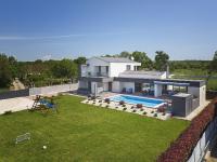 Traumhafte Villa in Valbandon mit Außenpool, Klima, Tischfußball - B&B