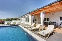 Villa mit privatem Pool, Klima, WLAN, BBQ in der Nähe vom Meer - Chambres d’hôtes